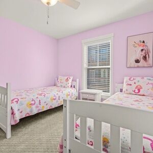 2 Girls Twin Cotton Quilted Comforters Blanket Pink & White Mermaids Print EUC